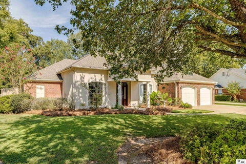 Homes For Sale - 3701 Tilford Circle<br/> Monroe, LA 71201