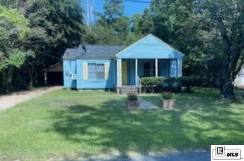 Homes For Sale - 120 Fairview Avenue<br/> Bastrop, LA 71220