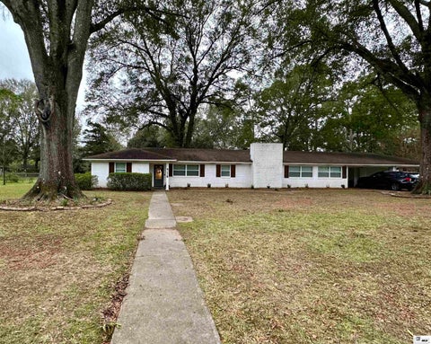 Homes For Sale - 716 Lakeshore Drive<br/> Monroe, LA 71203