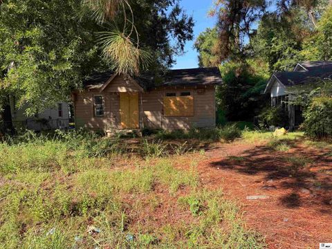 Homes For Sale - 1702 S 3rd Street<br/> Monroe, LA 71202