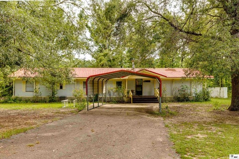 Mobile Home For Sale - 11545 Trails End Road<br/> Oak Ridge, LA 71264
