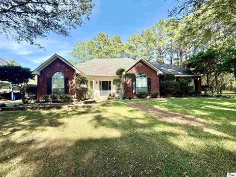 Homes For Sale - 13050 Fathree Road<br/> Bastrop, LA 71220