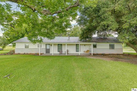 Homes For Sale - 717 Whitehall Road<br/> Mangham, LA 71259