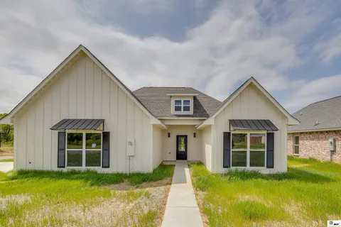 404 Bella Vista Drive, West Monroe, LA 71291 - #: 214067
