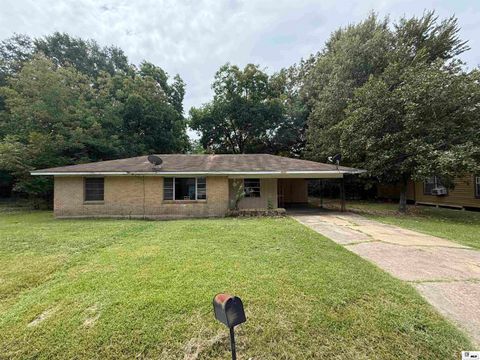 Homes For Sale - 1505 Perry Street<br/> Bastrop, LA 71220