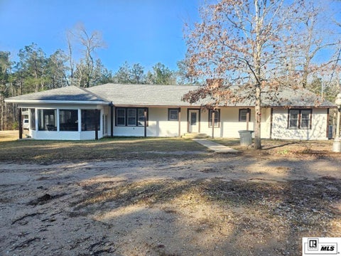 Homes For Sale - 233 Douglas Road<br/> Ouachita County, Grayson, LA 71435