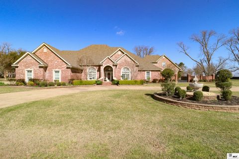 Homes For Sale - 216 Orchard Run<br/> Natchitoches, LA 71457