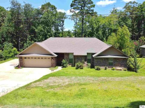 Homes For Sale - 1704 Wade Drive<br/> Ruston, LA 71270