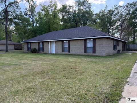 Homes For Sale - 117 Oak Circle<br/> Monroe, LA 71203