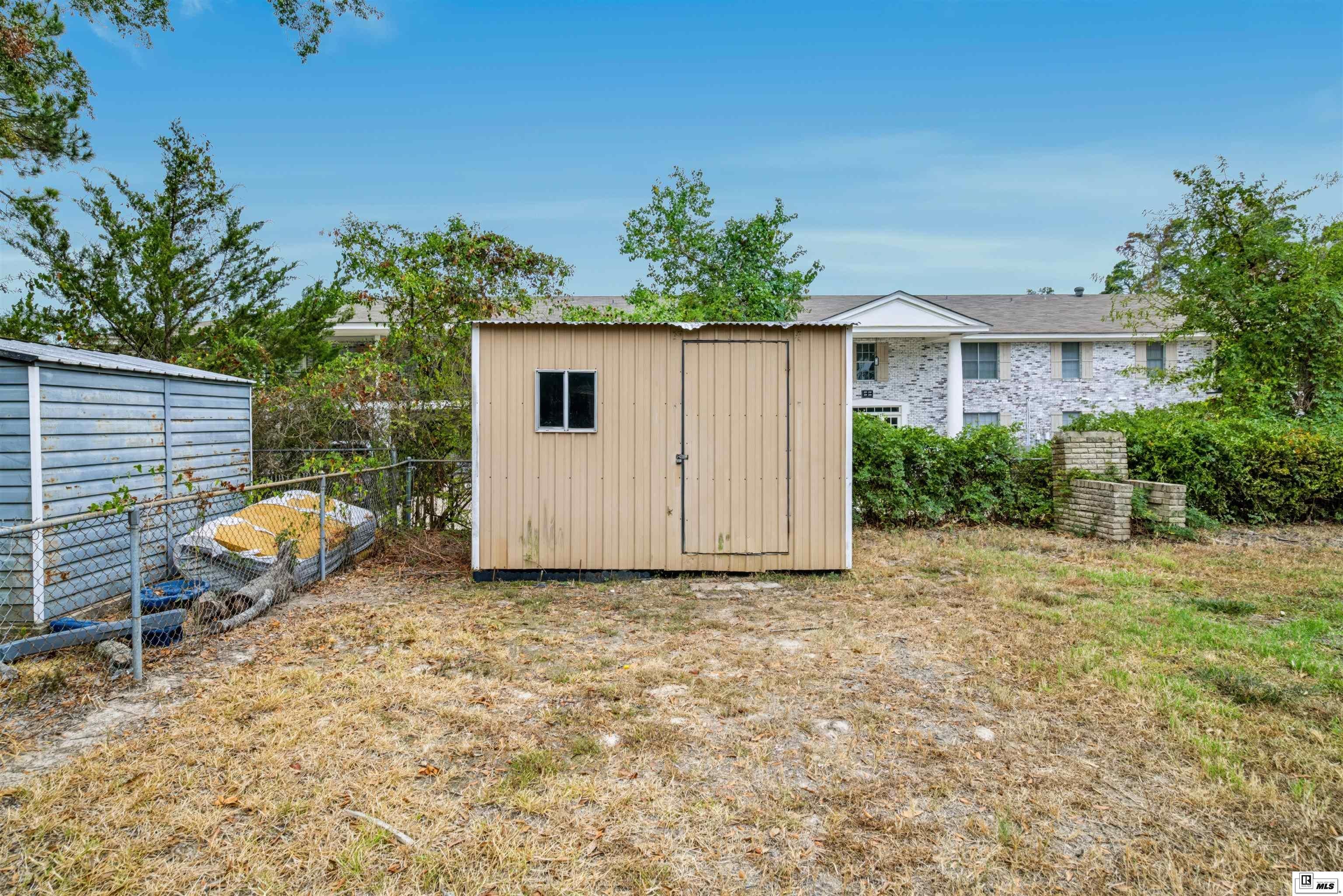 Listing 215