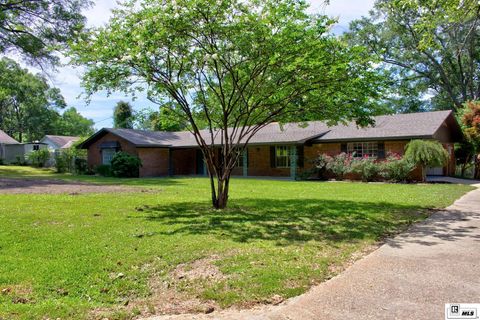 Homes For Sale - 403 E 4th Street<br/> Lillie, LA 71256