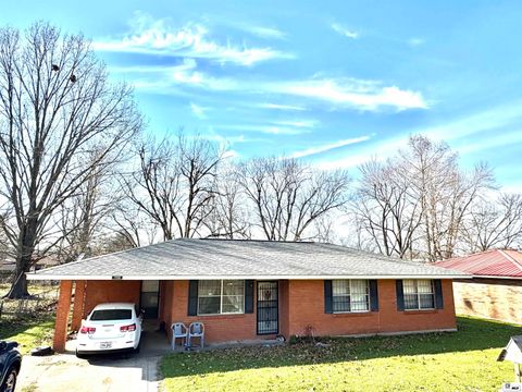 Homes For Sale - 708 10th Street<br/> Concordia County, Ferriday, LA 71334