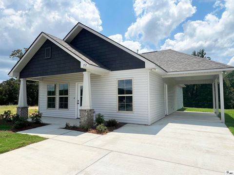 Homes For Sale - 132 Fairway Lane<br/> Grambling, LA 71245