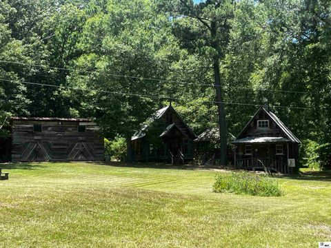 Apartment For Sale - 3642 Highway 124<br/> Catahoula County, Enterprise, LA 71425