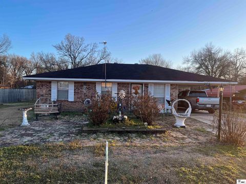 Homes For Sale - 110 Pinkie Street<br/> Madison County, Tallulah, LA 71282