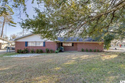 Homes For Sale - 2200 Ann Street<br/> Monroe, LA 71201