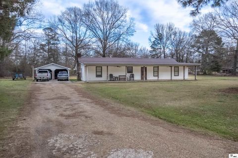 Homes For Sale - 6349 Bryan Loop<br/> Bastrop, LA 71220