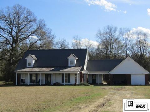 Homes For Sale - 229 Pipes Greer Road<br/> Richland County, Rayville, LA 71269