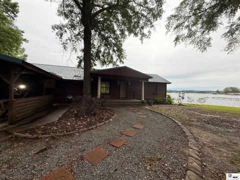 Mobile Home For Sale - 242 Hogan Subdivision Road<br/> Jonesboro, LA 71251