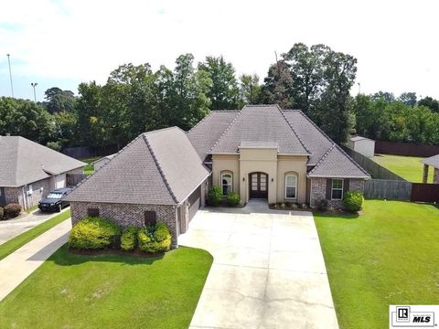 Homes For Sale - 411 Austin Oaks Circle<br/> West Monroe, LA 71292