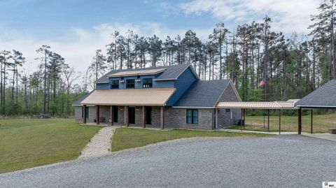 Homes For Sale - 238 Puss Green Road<br/> Calhoun, LA 71225