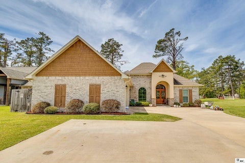 Homes For Sale - 104 Westlakes Drive<br/> West Monroe, LA 71292