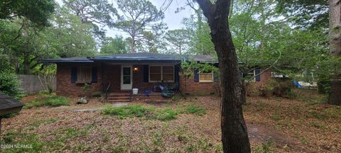 Single Family Residence in Wilmington NC 3807 College Road.jpg