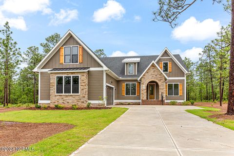 Single Family Residence in West End NC 275 Carriage Park Drive.jpg