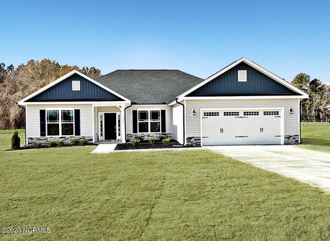 Single Family Residence in Battleboro NC 5020 Golden Willow Drive.jpg