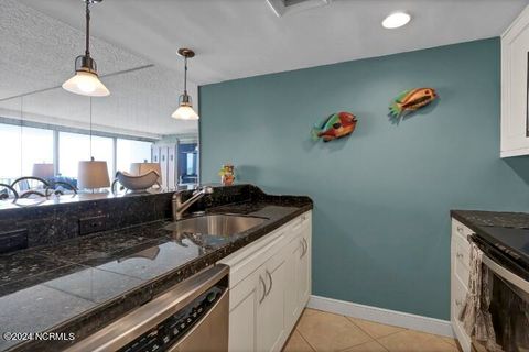 Condominium in Wrightsville Beach NC 322 Causeway Drive 15.jpg