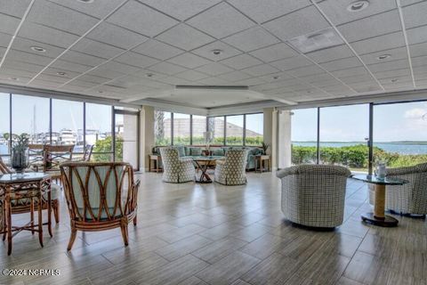 Condominium in Wrightsville Beach NC 322 Causeway Drive 41.jpg