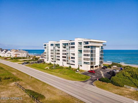 Condominium in North Topsail Beach NC 4110 Island Drive.jpg