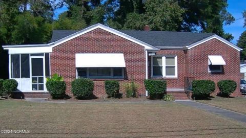 Single Family Residence in Wilson NC 1108 Robert Road.jpg