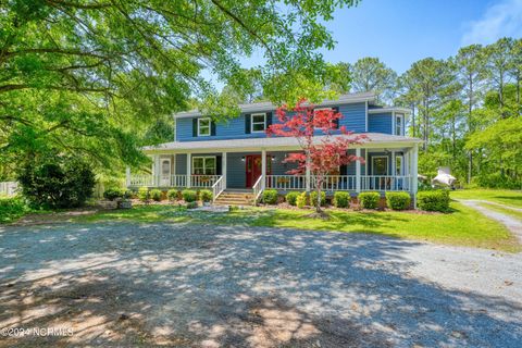 Single Family Residence in Hampstead NC 1381 Country Club Drive.jpg
