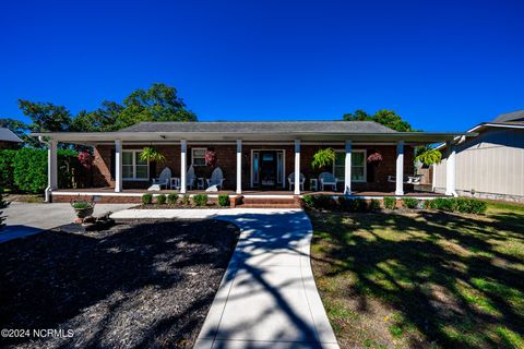 A home in Sneads Ferry