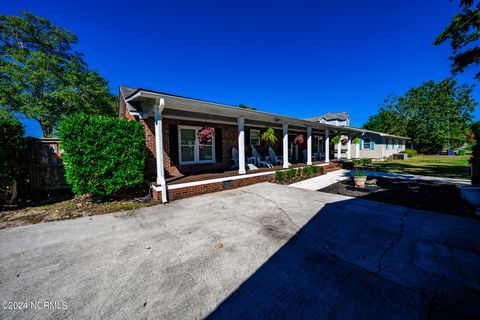 A home in Sneads Ferry