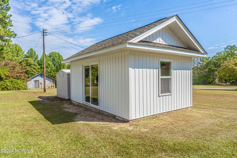 Single Family Residence in Pinebluff NC 277 Monroe Avenue 46.jpg