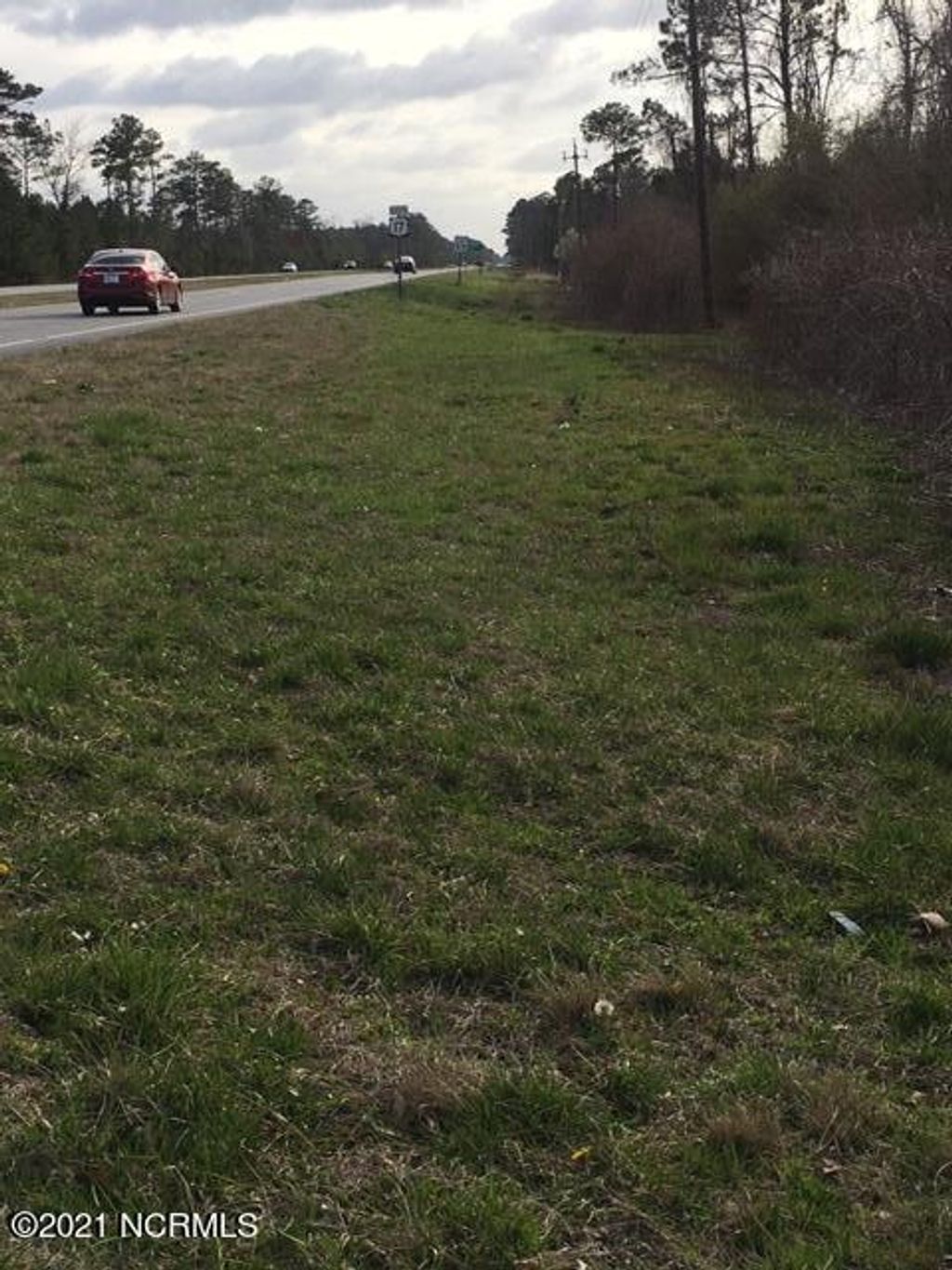 Photo of Tbd Us 17 Highway, Maysville, NC 28555 (MLS # 100443511)