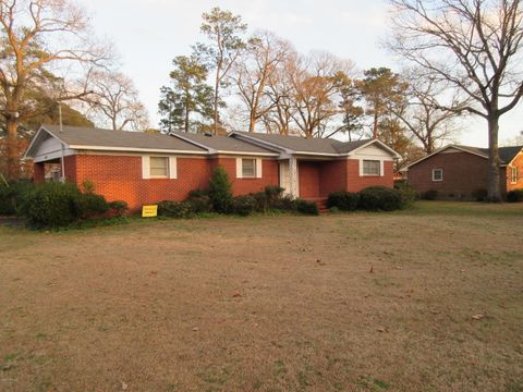 A home in Kinston