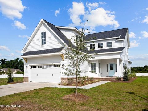 Single Family Residence in Cedar Point NC 100 Emerald View Drive.jpg