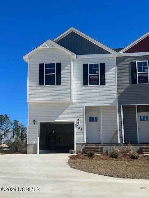 Townhouse in Jacksonville NC 249 Shallowbag Bay Lane.jpg