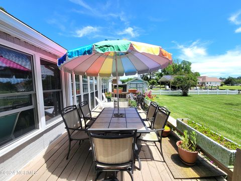 A home in Currituck