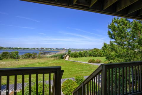 A home in North Topsail Beach