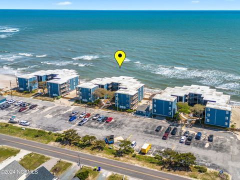 A home in North Topsail Beach