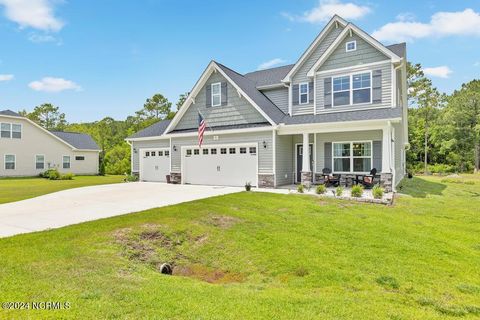 Single Family Residence in Sneads Ferry NC 511 Saratoga Road 1.jpg