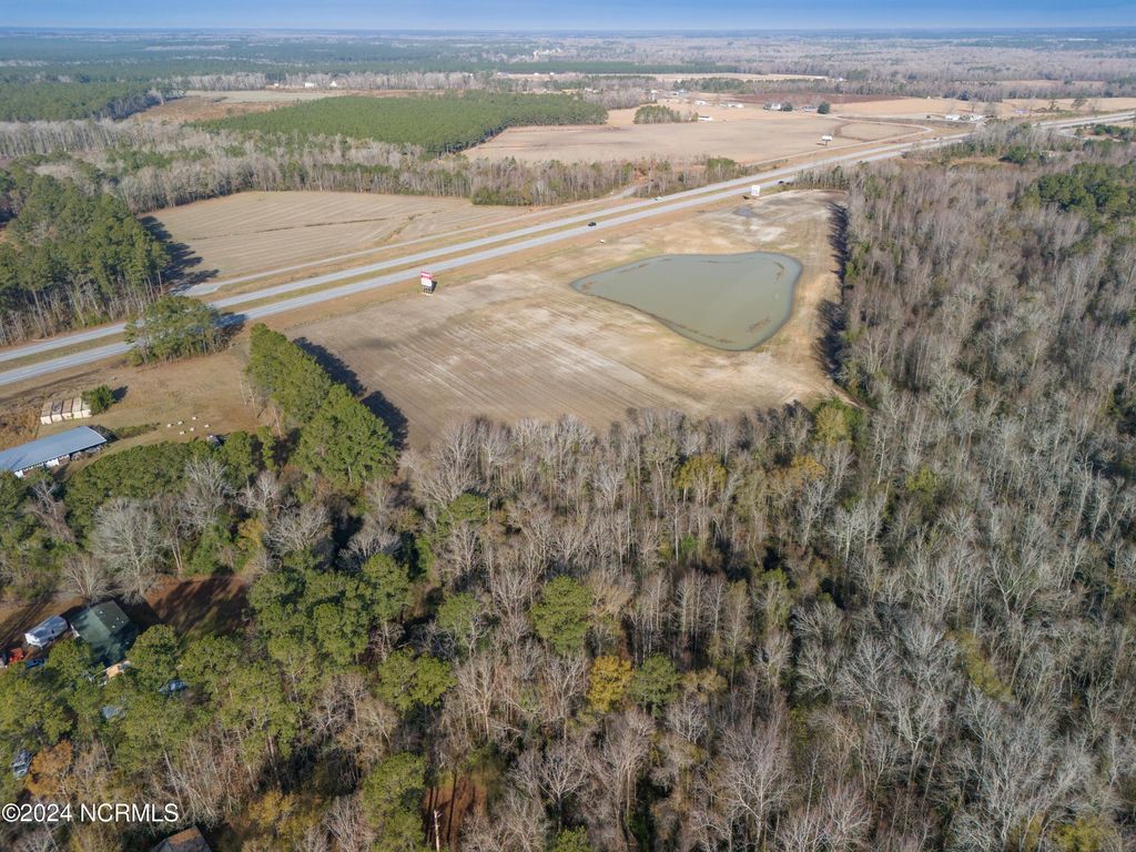 Photo of 24 White Oak River Road, Maysville, NC 28555 (MLS # 100378765)