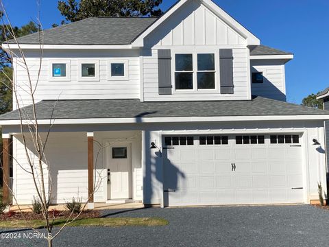 Single Family Residence in Southern Pines NC 780 Sheldon Road.jpg