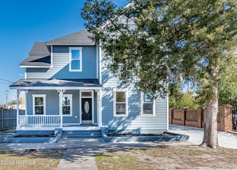 Single Family Residence in Wilmington NC 16 8th Street.jpg