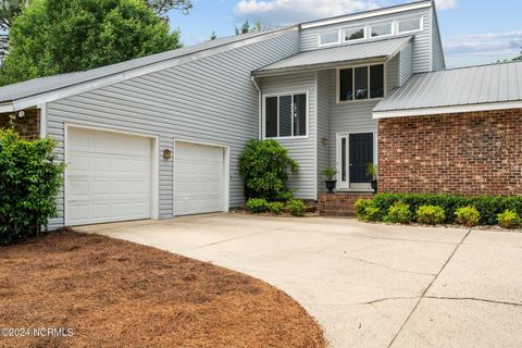 Single Family Residence in West End NC 130 Edgewater Drive.jpg