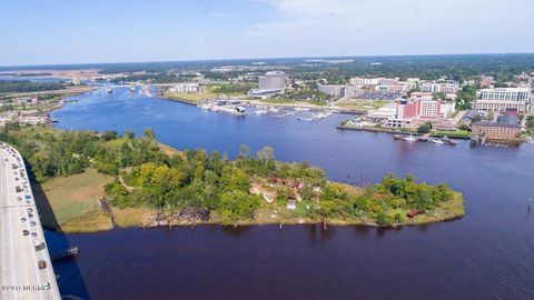 Tiny photo for 1 Point Habor Road, Wilmington, NC 28401 (MLS # 20678714)